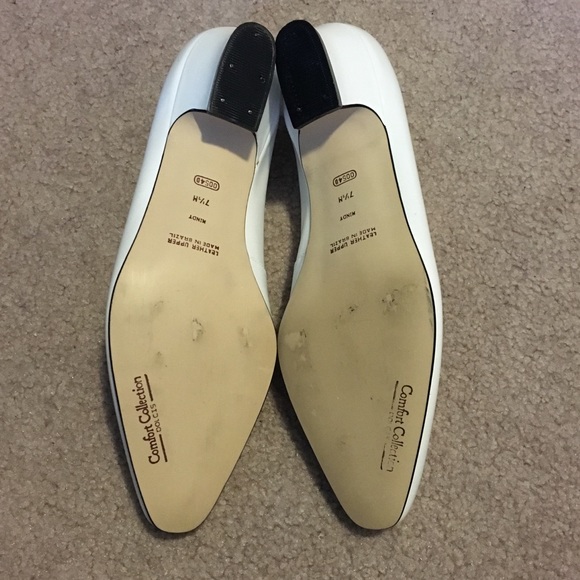 Low White Heels - Picture 4 of 4